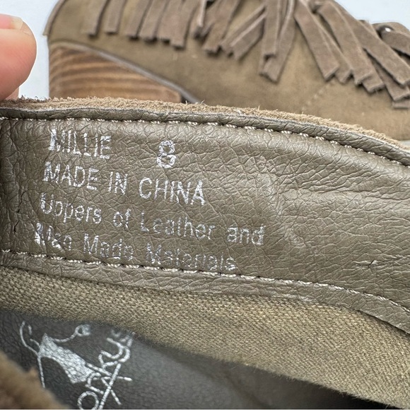 CORKYS Millie Brown Fringe Suede Western Ankle Booties Womens Size 8 - Picture 9 of 9